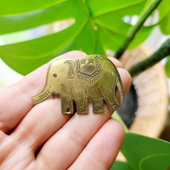 Vintage Brass Circus Elephant Boucher Brooch Pin - Picture 3 of 7